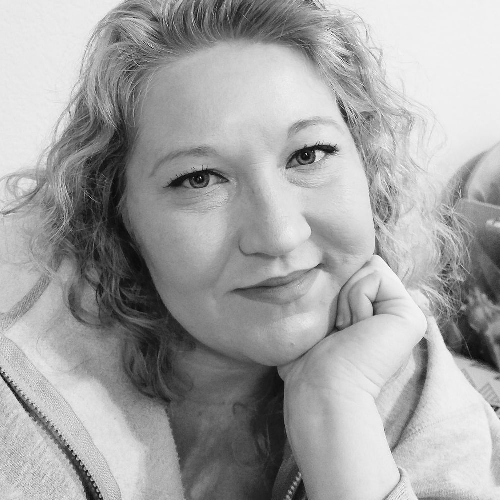 Meet your Posher, Desiree